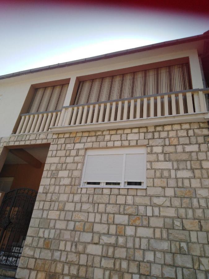 Apartament Janina Hisa Stolac Zewnętrze zdjęcie